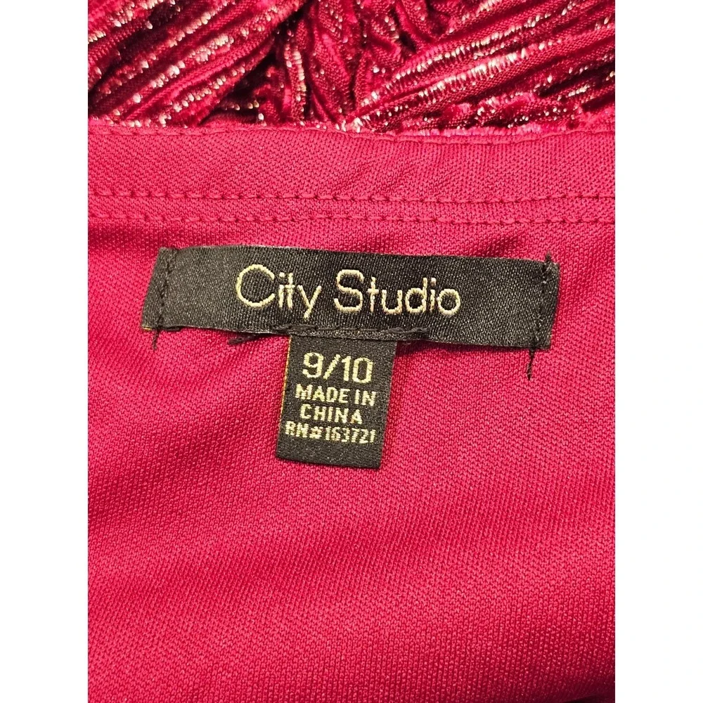 City Studio Dress Womens 9/10 Burgundy Metallic Pleated Fit Flare Party Mini New